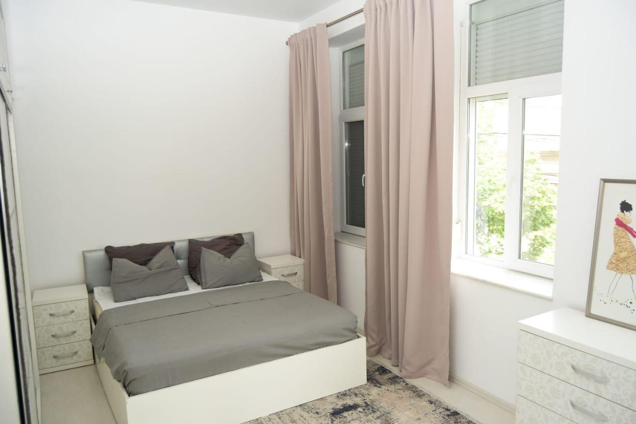 Cozzy Inn City Centre Köstence Dış mekan fotoğraf